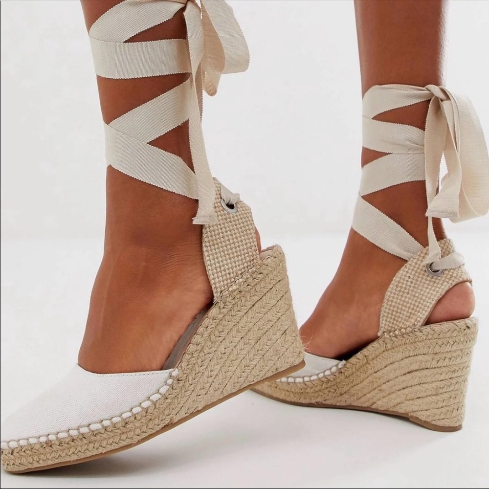 Wedge shoes